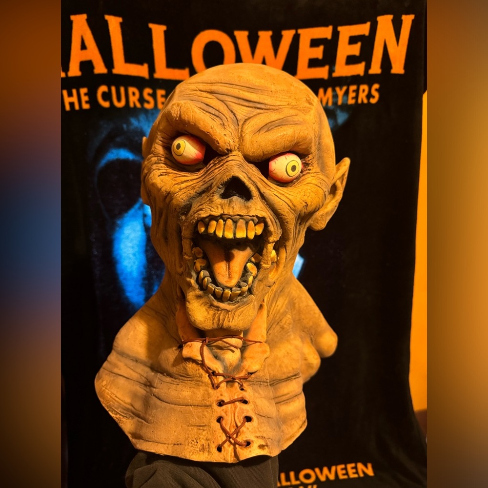Spirit Halloween Zombie Mask Rare Flesh Eating Don Post Decor Decoration